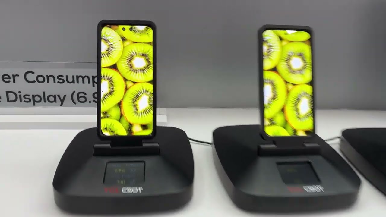 Inovațiile TCL CSOT la MWC 2026: ecrane LTPO, OLED pentru tablete și laptopuri
