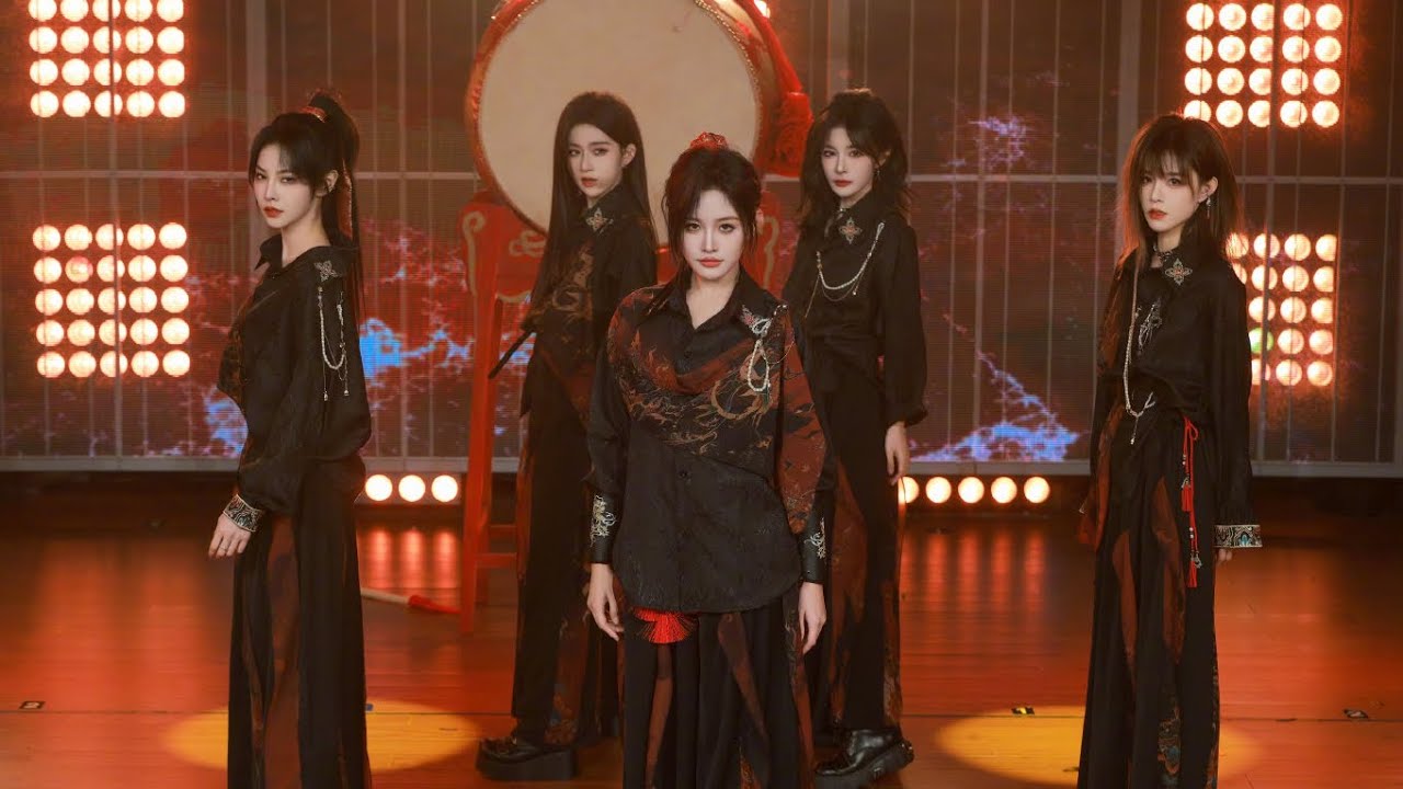 【SNH48 GROUP】｜【不如跳5】｜ 《重力》｜【由淼 柏欣妤 楊冰怡 張昕 蔣舒婷】  ｜20250120 &middot; 《燃燒吧團魂》第二季冠亞季軍爭奪戰 ｜