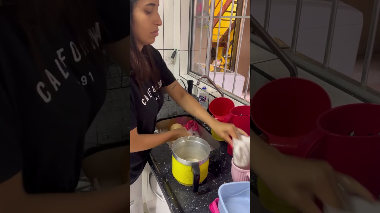 Segundou por c&aacute; 😶&zwj;🌫️🫧 #faxinao #limpeza #cozinha #fy #viralvideo