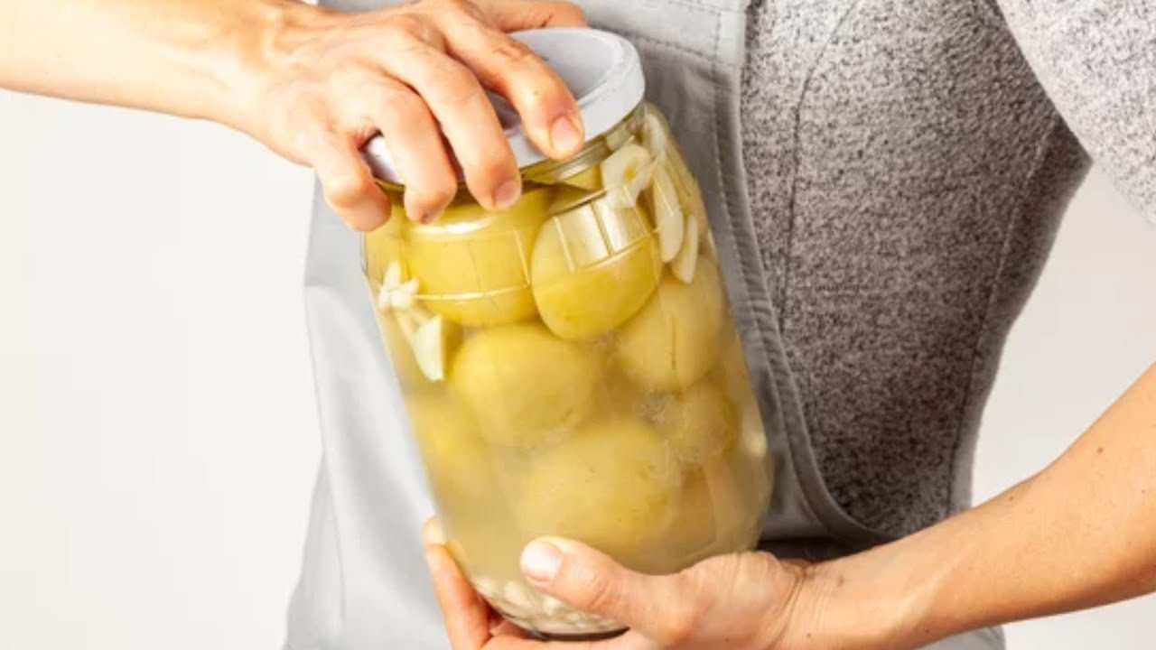 Лучший способ открыть банку по мнению науки