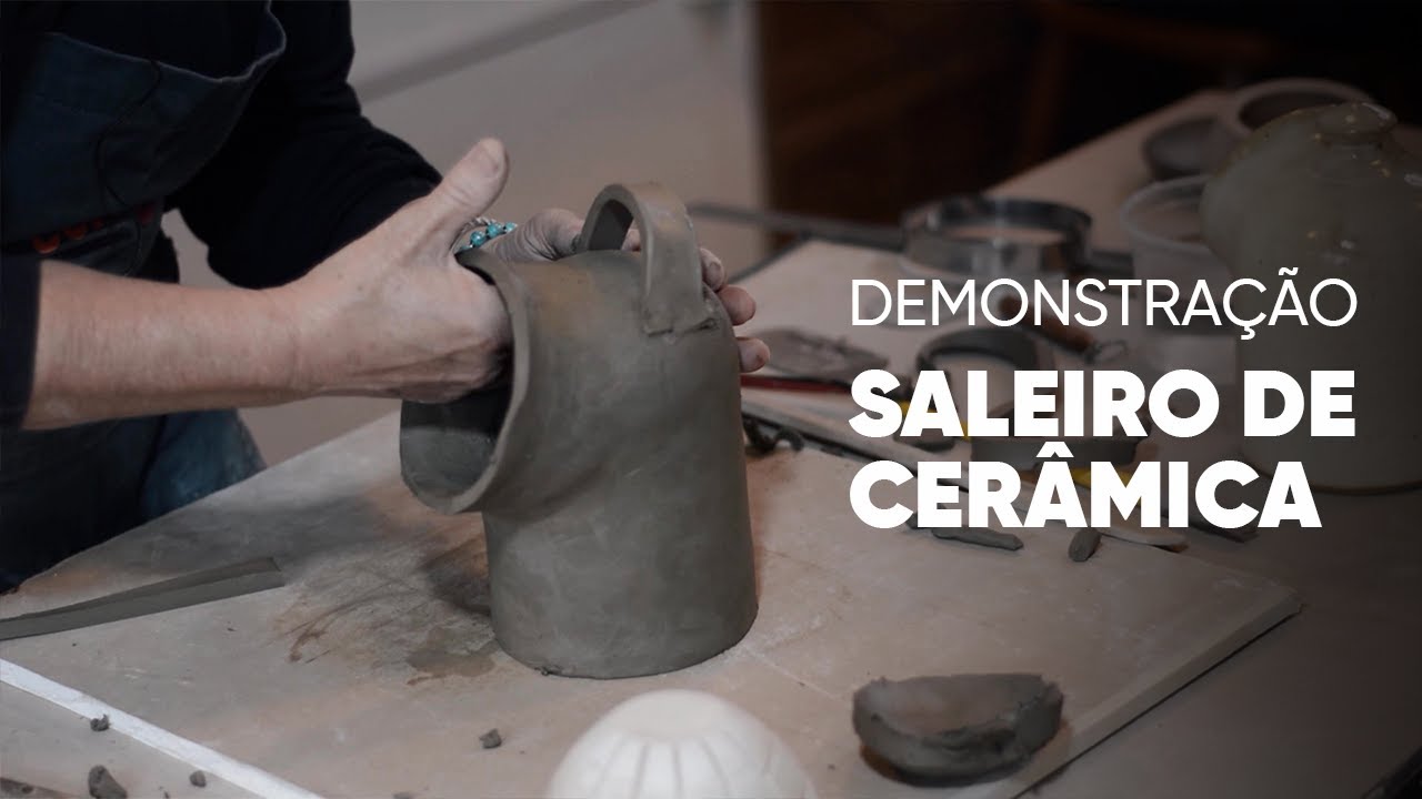Confeccionando um saleiro em cerâmica