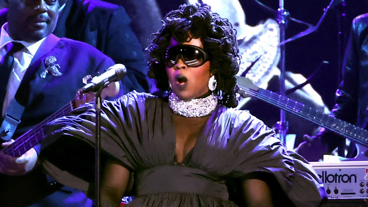 GRAMMYs: Lauryn Hill Leads Star-Packed Roberta Flack and D'Angelo Tributes