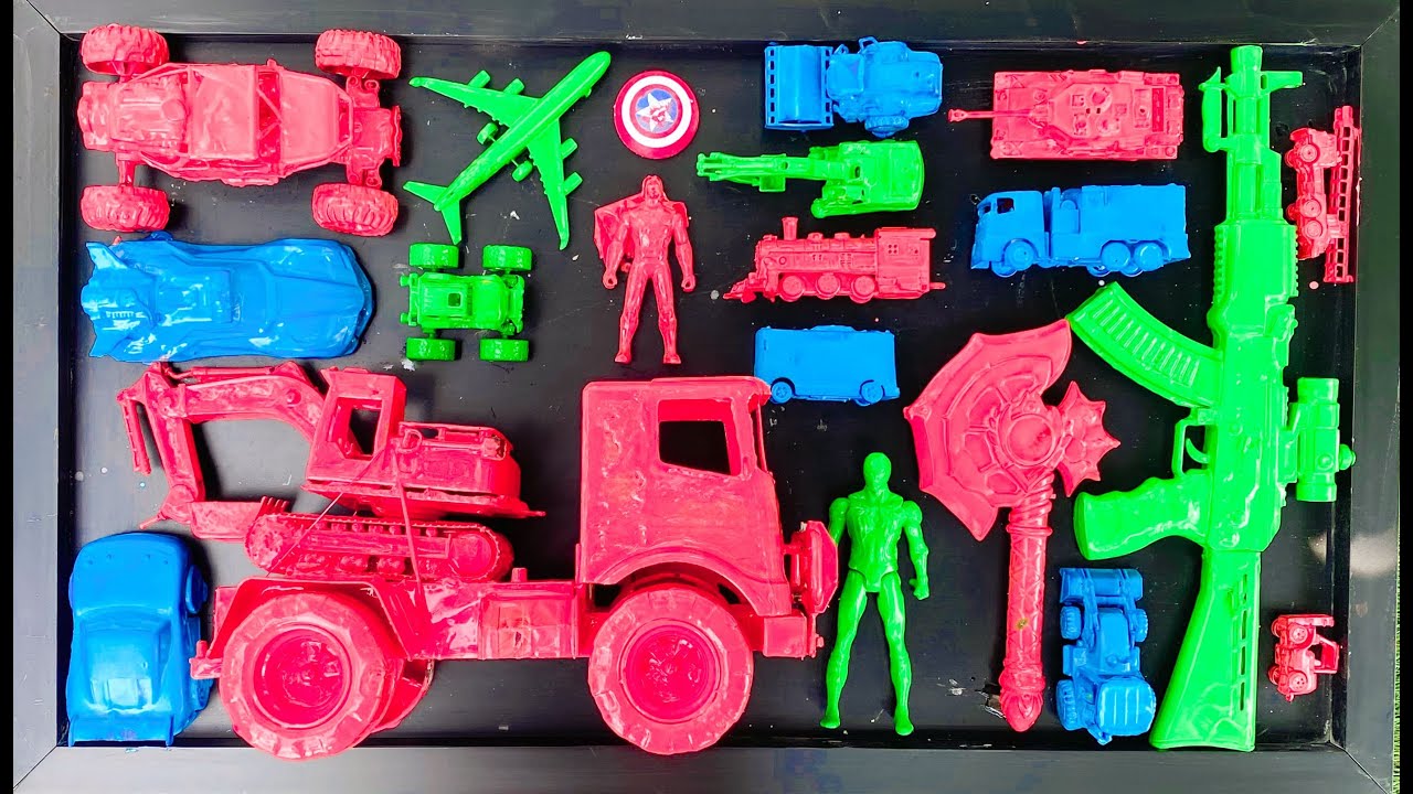 Membersihkan mobil mobilan, mobil towing, avengers, loader, mobil monster, tank baja, kreta uap