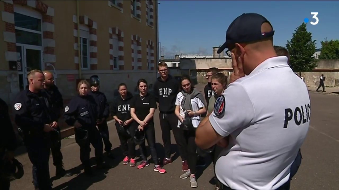 Gérer une attaque terroriste : une nouvelle formation à l’École Nationale de Police de Sens