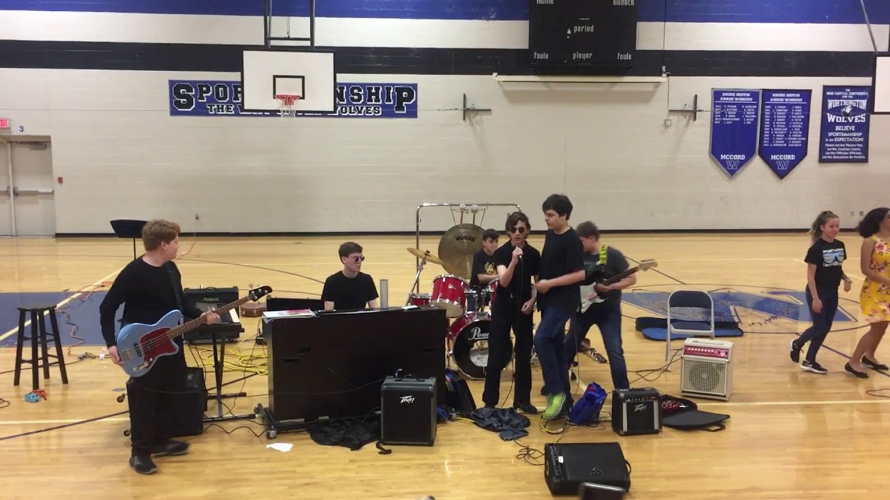 Switch - 8th graders Bohemian Rhapsody