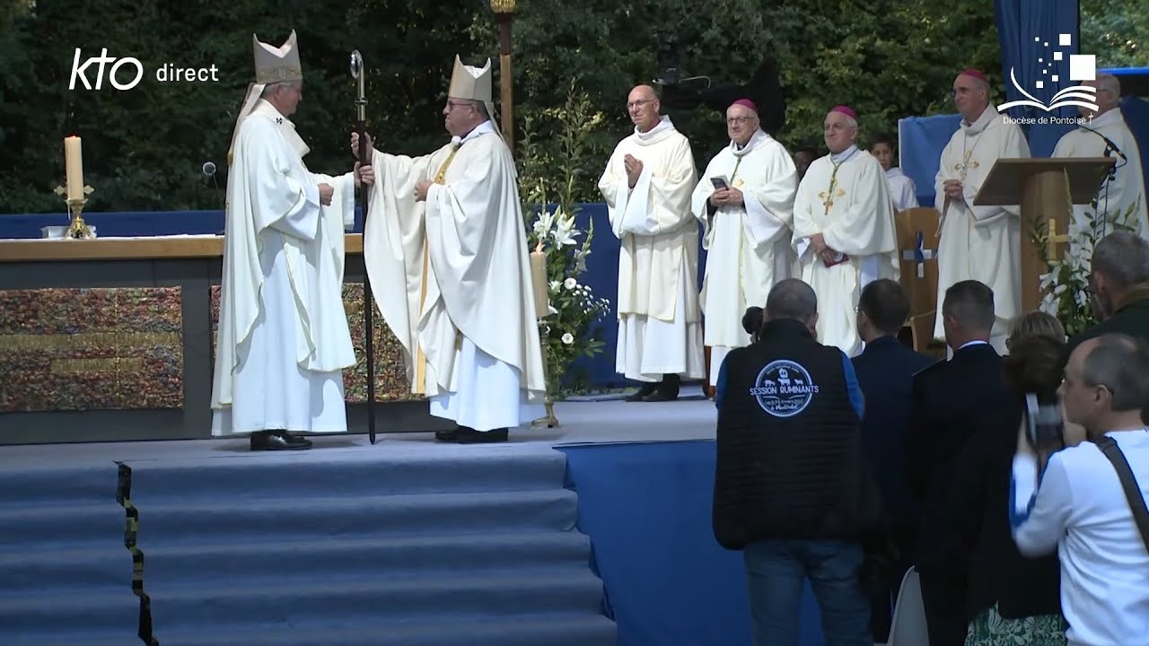 Messe d’installation de Mgr Benoît Bertrand, évêque de Pontoise