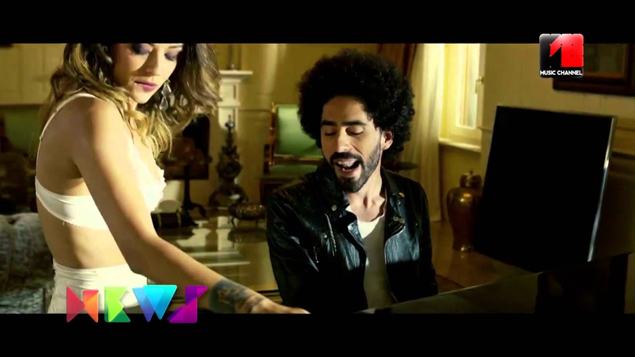 Music Channel News: Viky Red a trecut prin chinuri pentru noul videoclip