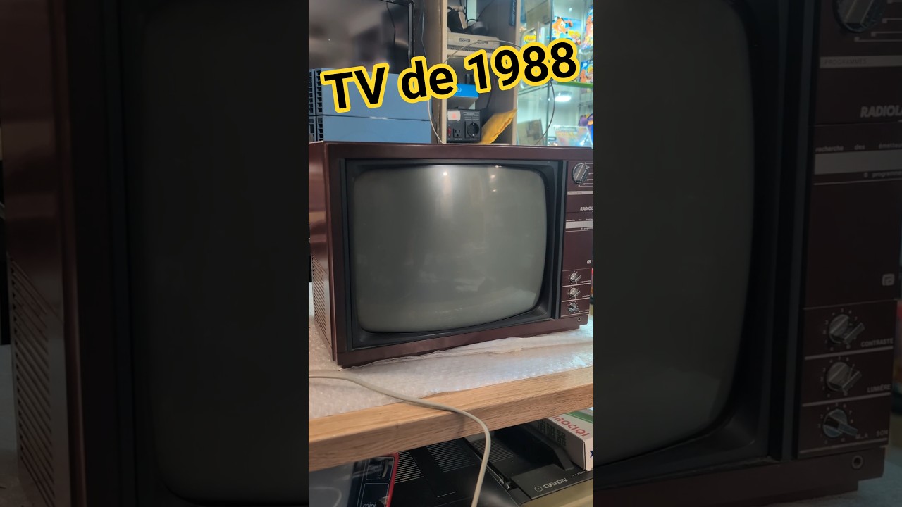 TV Radiola de 1988 📺 #television #crt #vintage #retro #80s