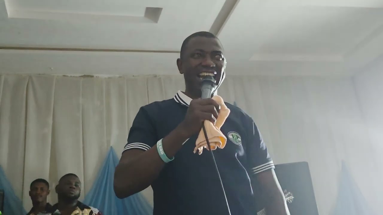ELIJAH AKINTUNDE LIVE AT OJASOPE