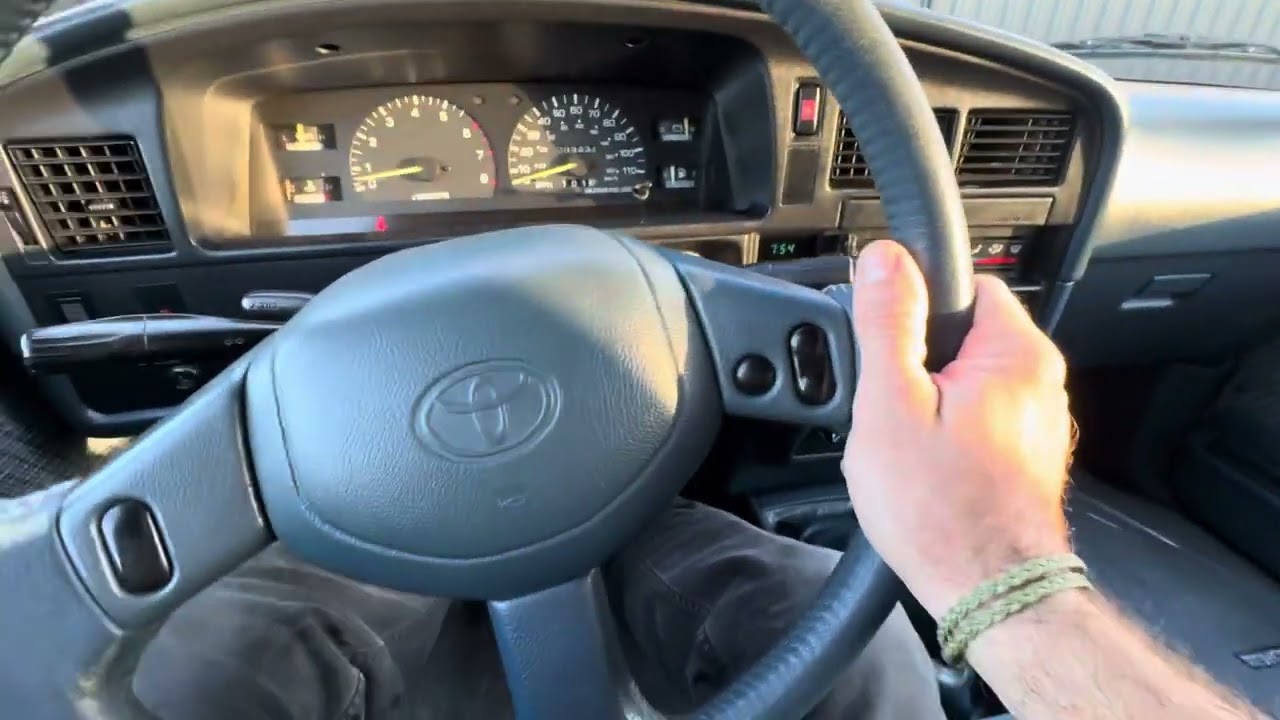 1995 Toyota pickup Cold Start/Walk around