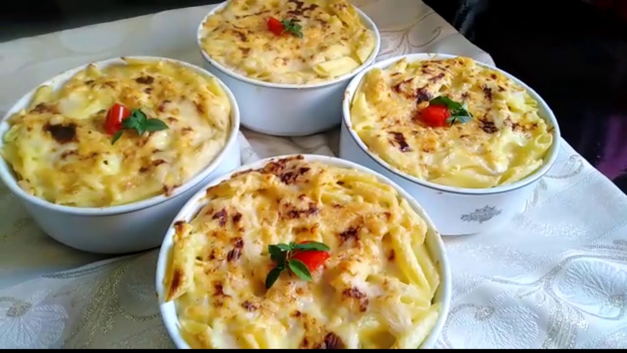فكرة عشاء// معكرونة بصوص البيشاميل والدجاج من ألذ مايكون