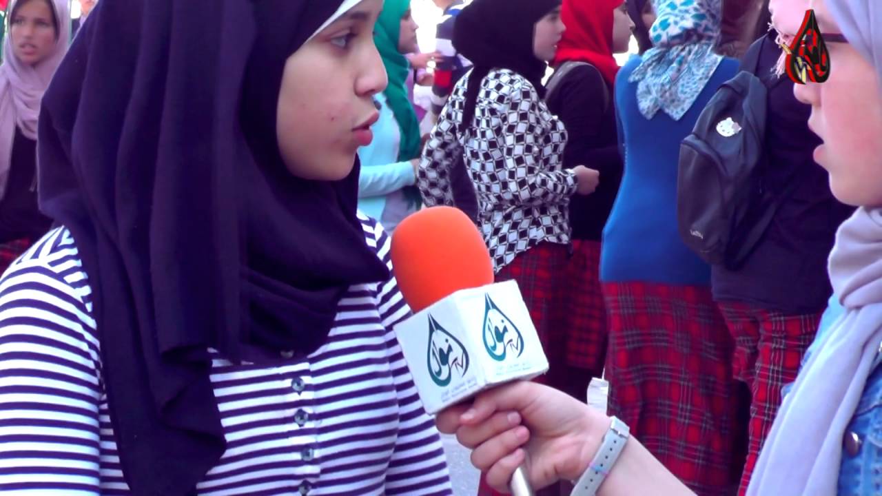لسان الساحة 12 . الهاتف داخل المؤسسة