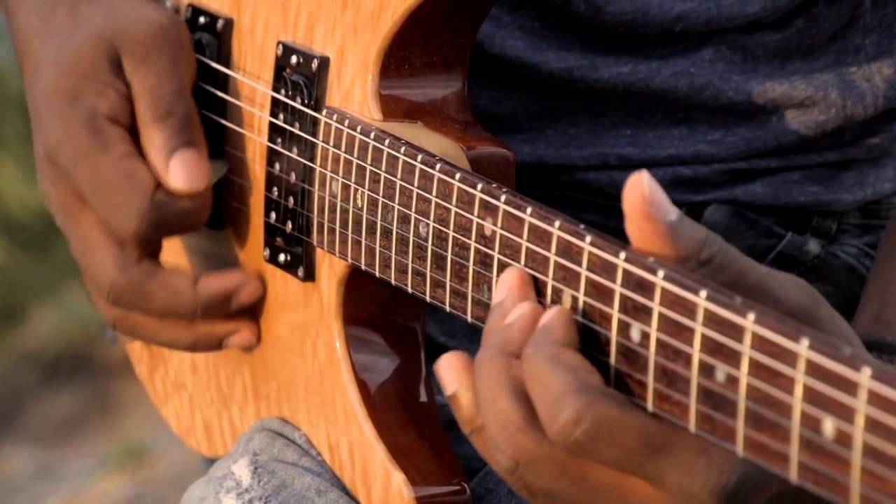 Cesar Bolly - Dj&egrave;l&eacute;