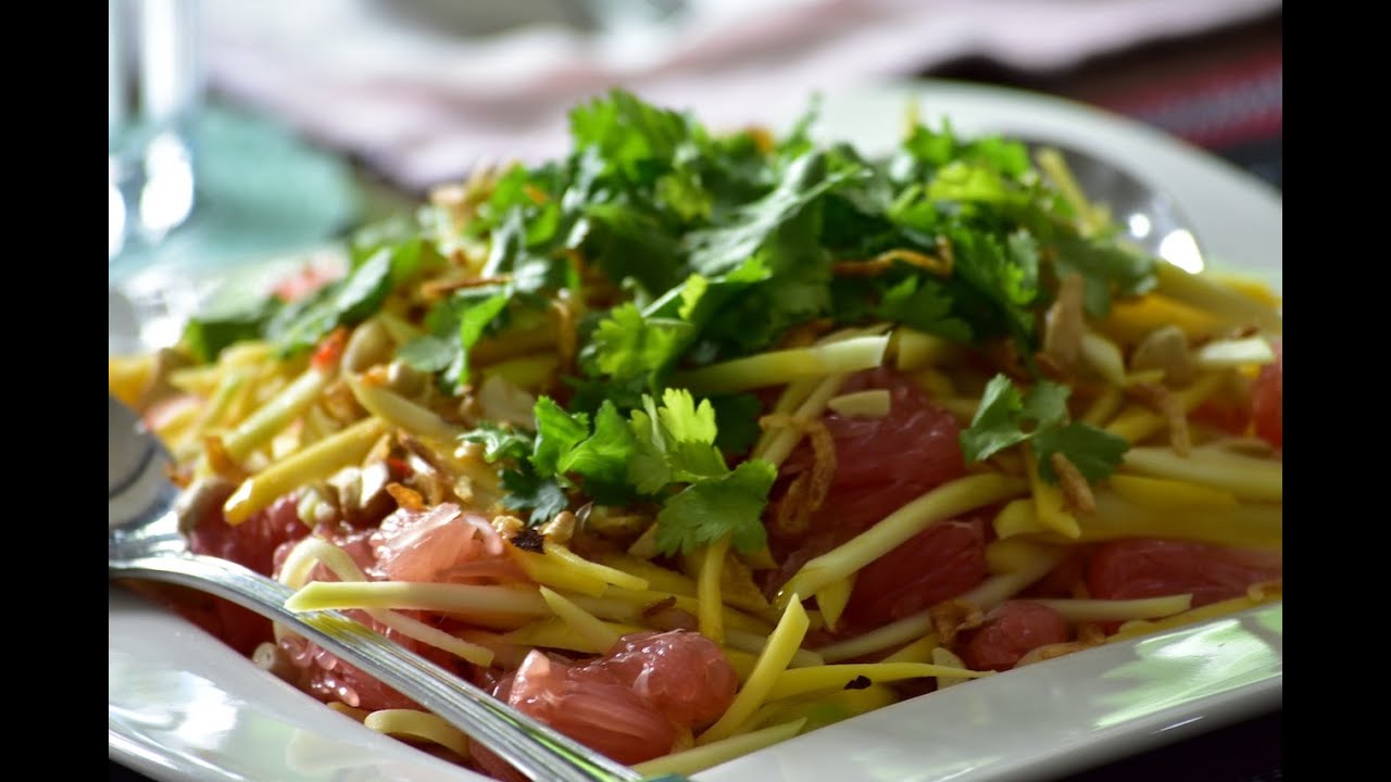 Refreshing Mango & Pomelo Salad | Easy Sweet-Tangy Dressing