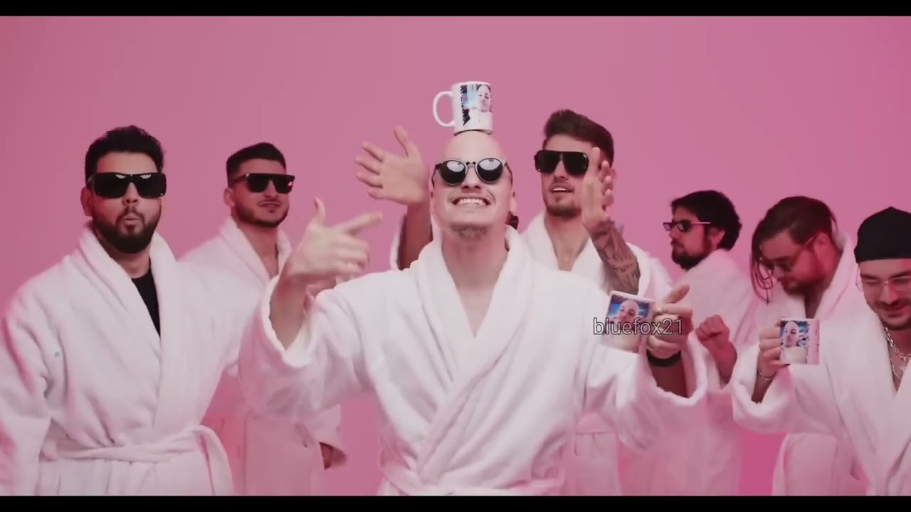 Daniel Cafelutsa numai ca defapt este Pitbull (cantaretu)