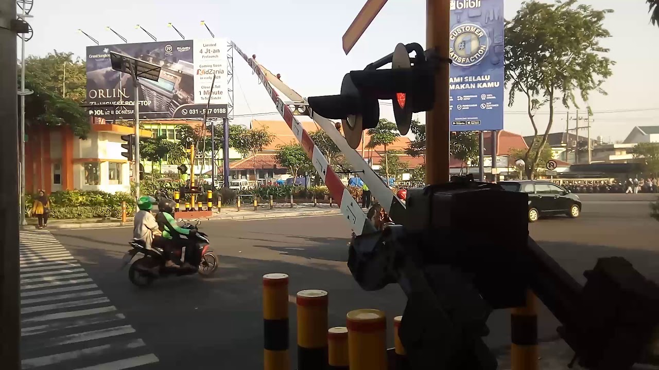 Kereta Api Ekonomi Lokal
