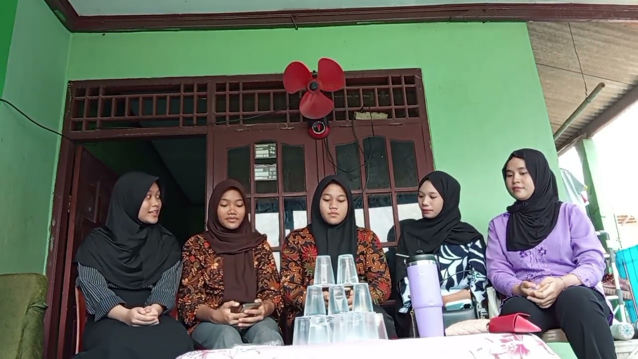 Video wawancara bahasa Sunda kelompok 4 , tentang masalah lingkungan, X AKL 2