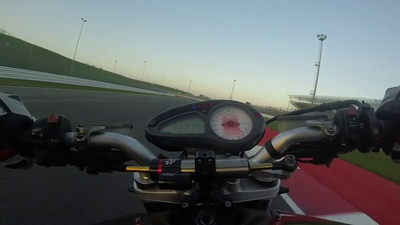 1 52 8 misano on board Brutale 910R Luca Boinaga