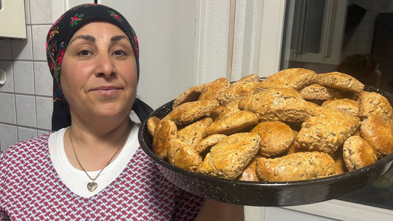 EID MUBARAK AN ALLE MA KULICE ÇEJKIR TRADITIONELLE KURDISCHE PLÄTZCHEN