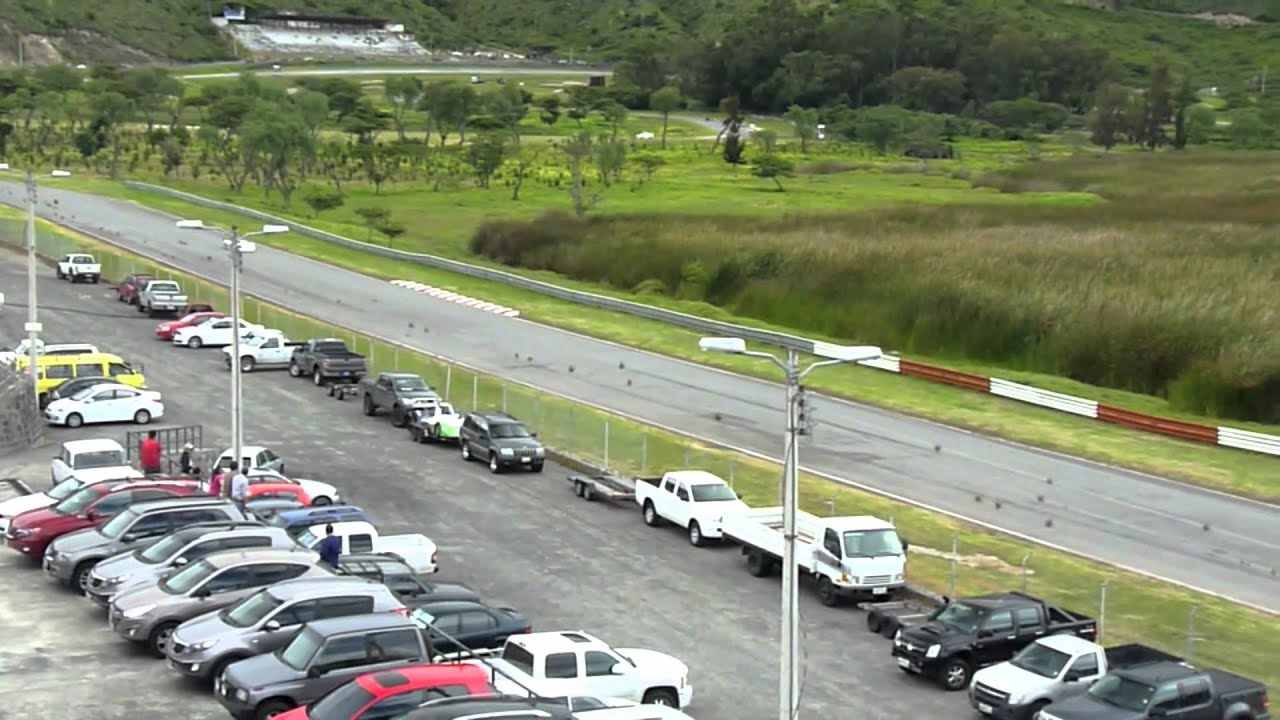 Ecuador racing footage - Autodromo Internacional de Yahuarcocha, Ibarra, Ecuador