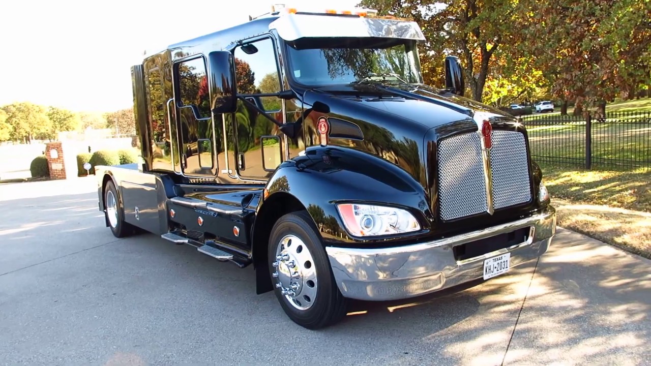 2018 Kenworth Schwalbe conversion, air brakes, Px9 power, Beautiful truck, ultimate pull truck