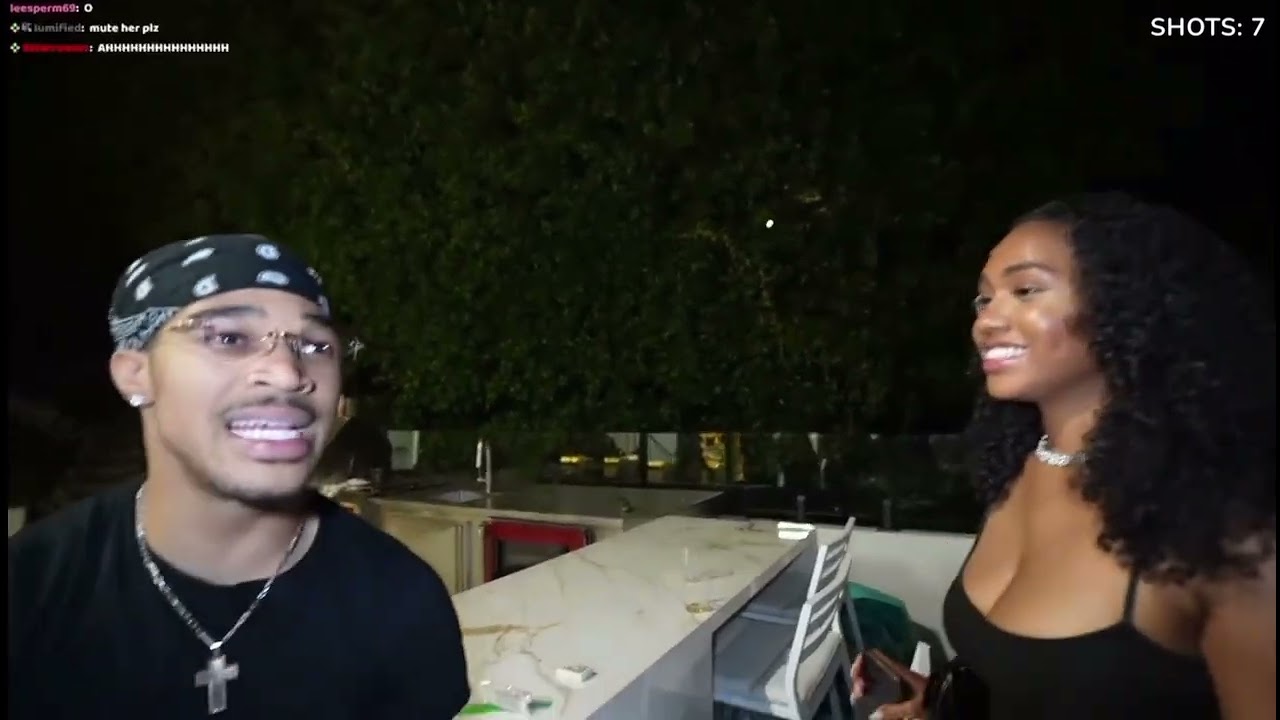 Every Max and Lola encounter at Jason’s Party
