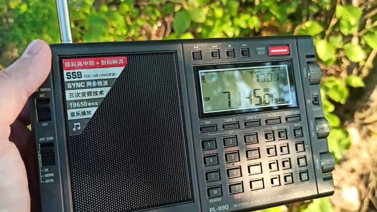 Grundig YB 80 vs Tecsun pl990 LSB