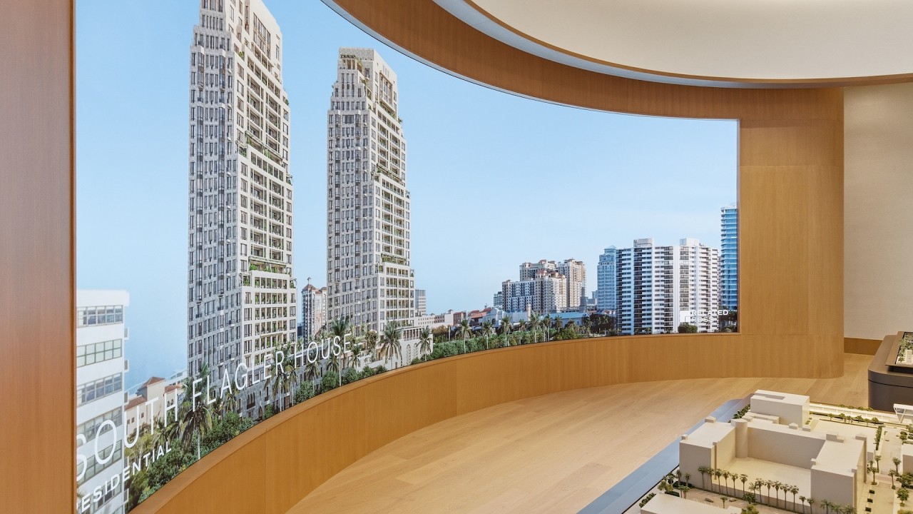 28 foot wide curved LED wall - install highlight