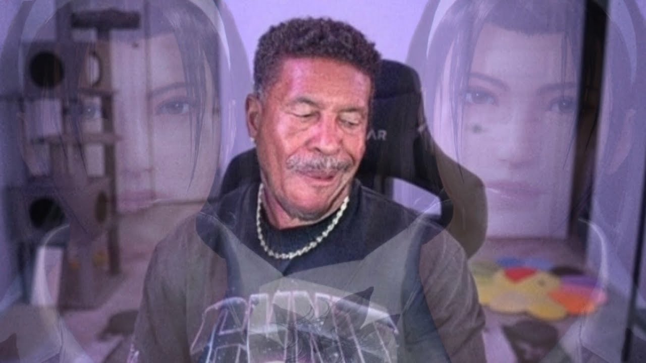 LowTierGod пытается удалить видео Jun Command, но Jun Command всегда побеждает.