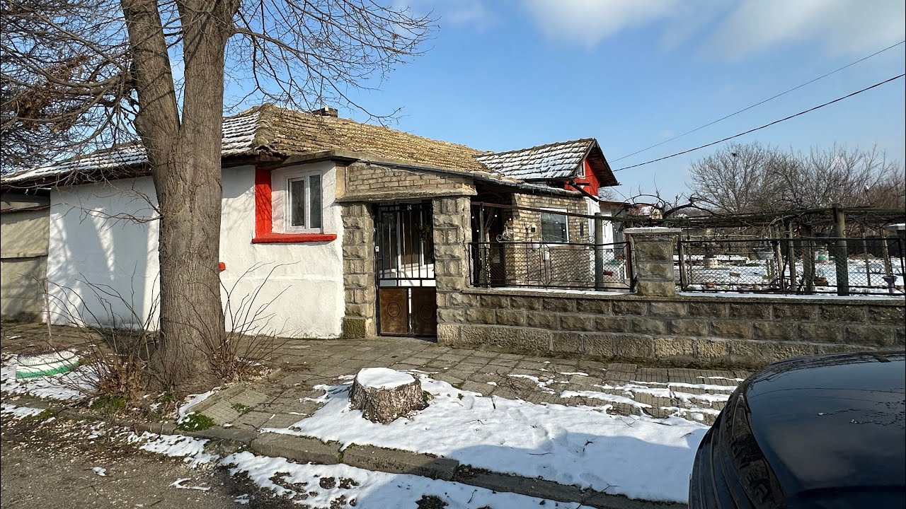 The Red Gable House - Pliska €55,000 / £47,700