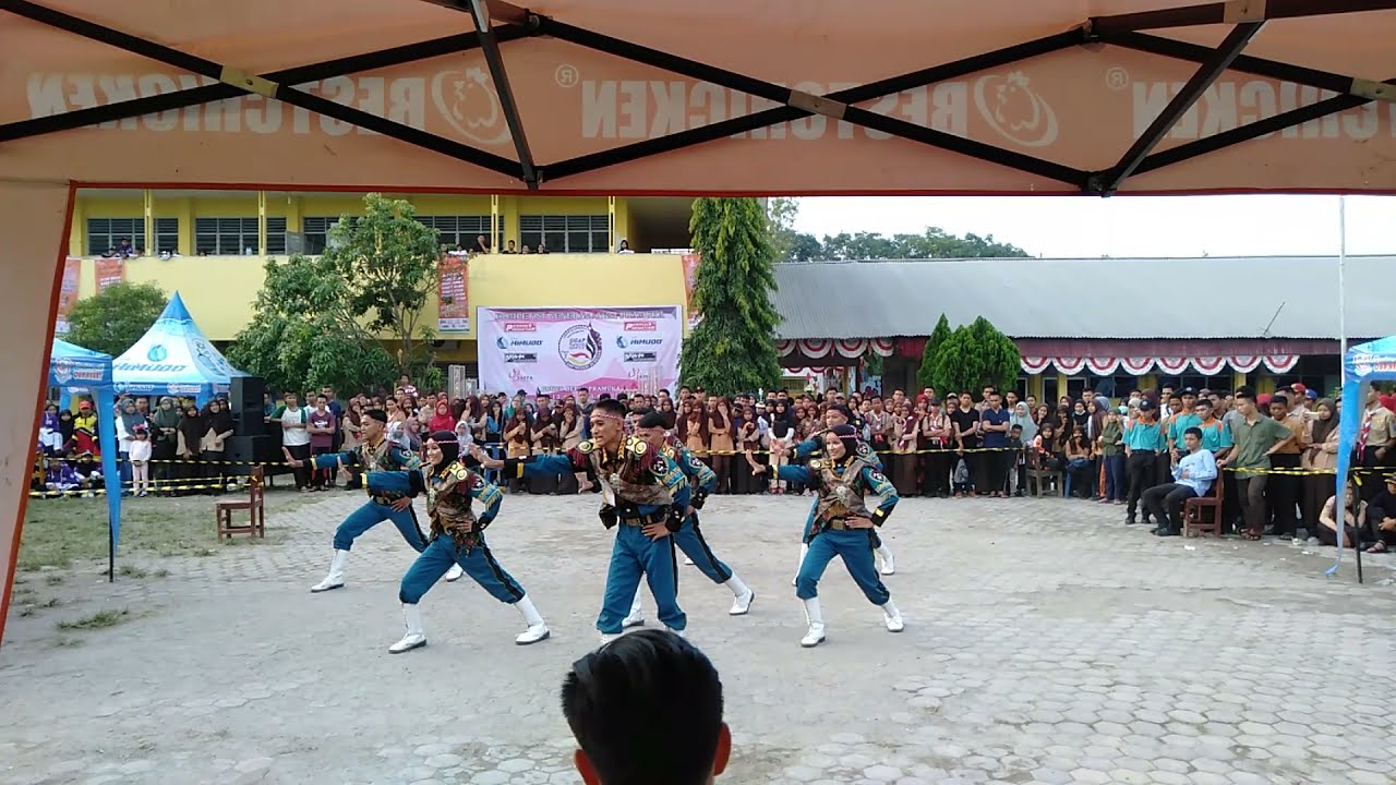 Juara 1 Tarkom, peserta penegak dari teladan di perkemahan smpn 35 medan