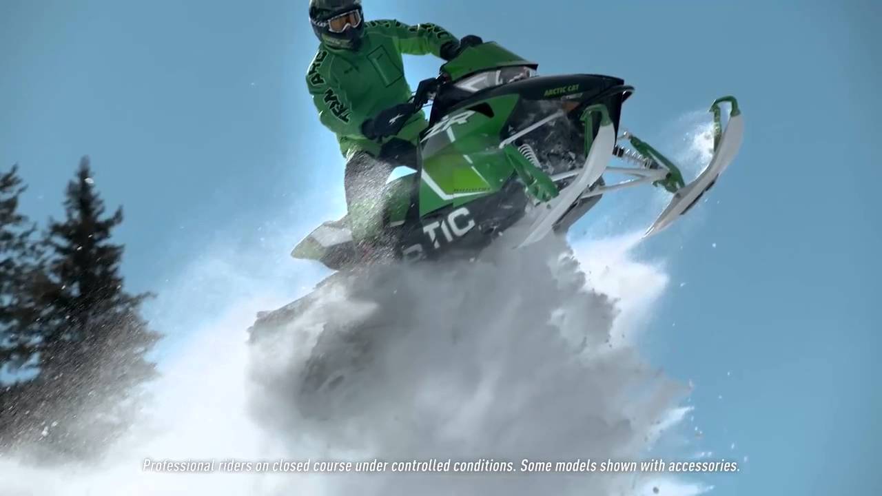 Lineup-ul de snowmobile Arctic Cat ZR 2017