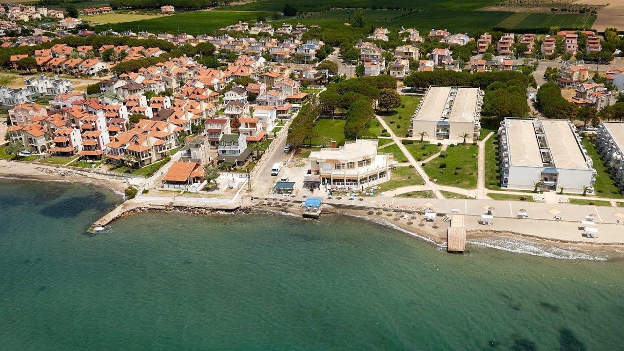Altınova