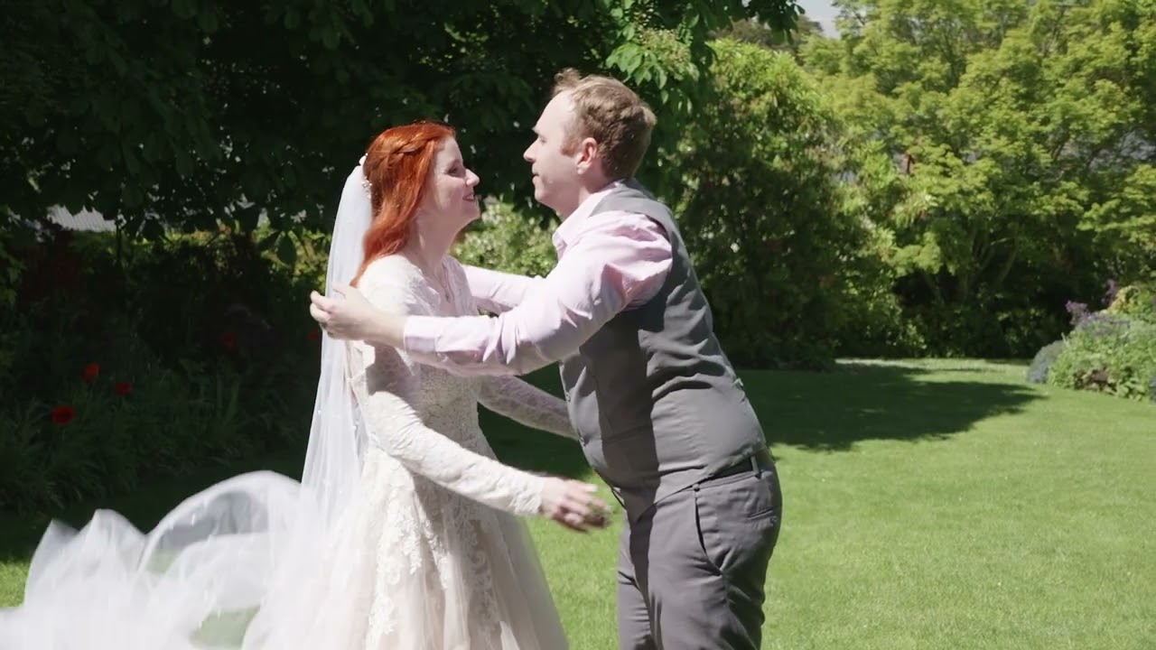 Amanda & Alex at Forrest Glade