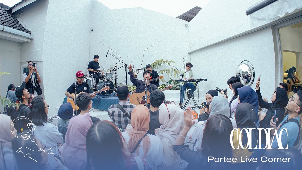 COLDIAC : Portee Live Corner (Live at Grand Opening Et Portee)