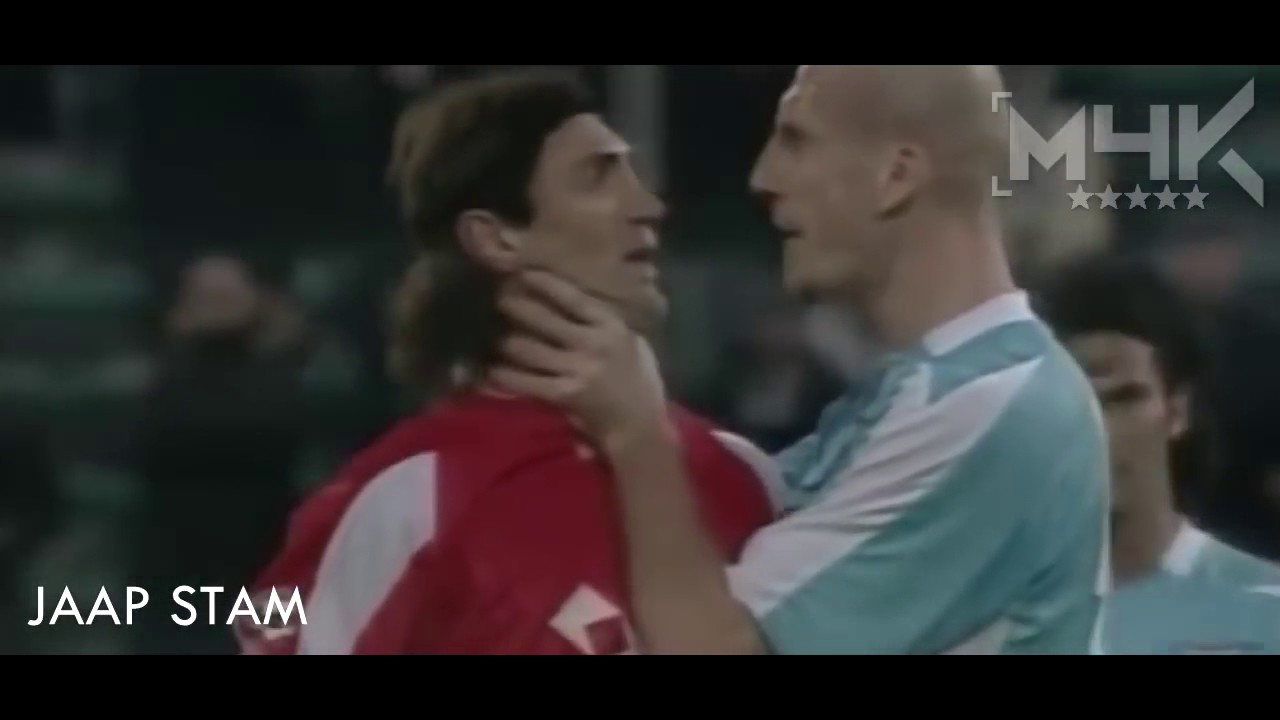 Discuss&otilde;es no futebol