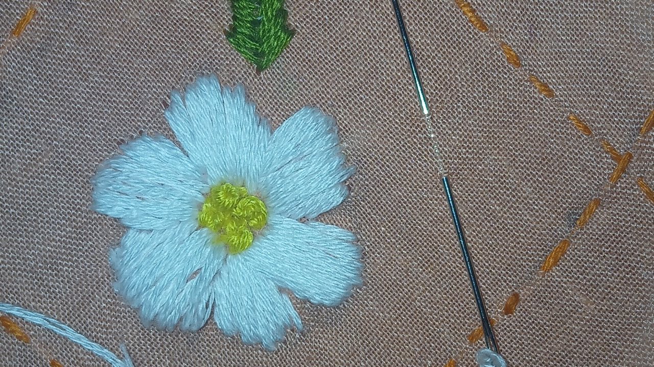 Beautiful flower 🌼 🌸 embroidery 