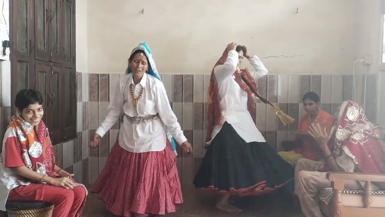 🔱मेरी मां के लाम्बे बाल परांदा लाम्बा लाईयो हरियाणवी गीत ❣️ प्रमिला भगतनी 🙏