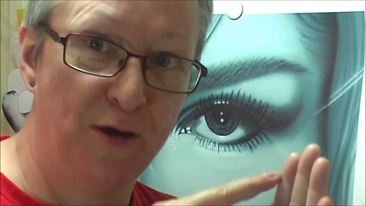 Airbrush for Beginners - Learn Along with Mel 20 - Daniel Powers DVD Series 1 - Review