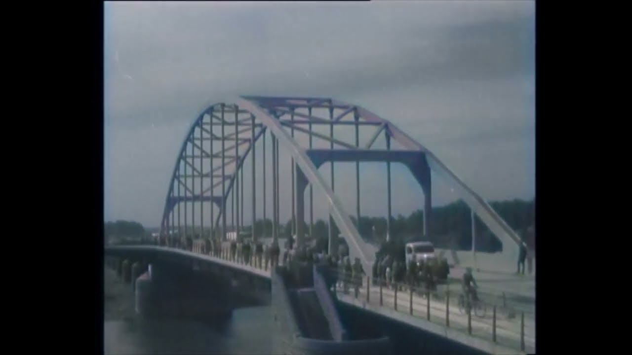 Dutch History: A New Bridge for Deventer (1948)