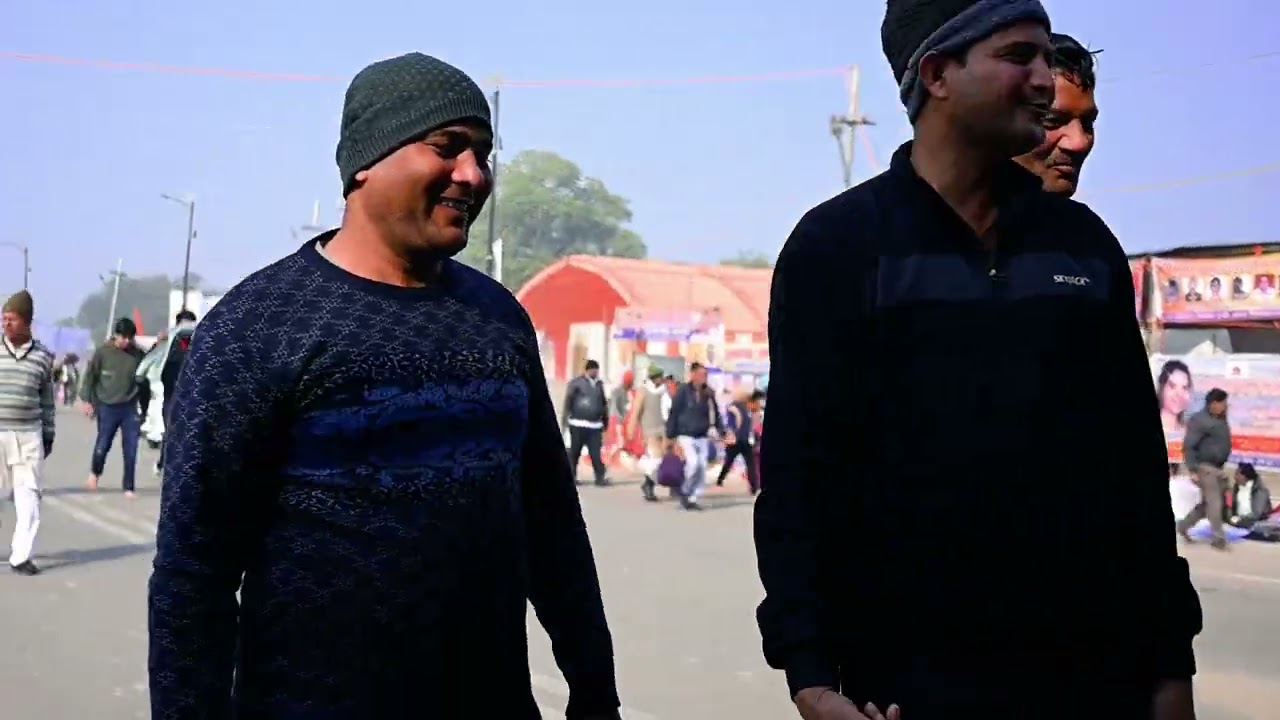 त्रिवेणी में डुबकी  आस्था और आत्मशुद्धि