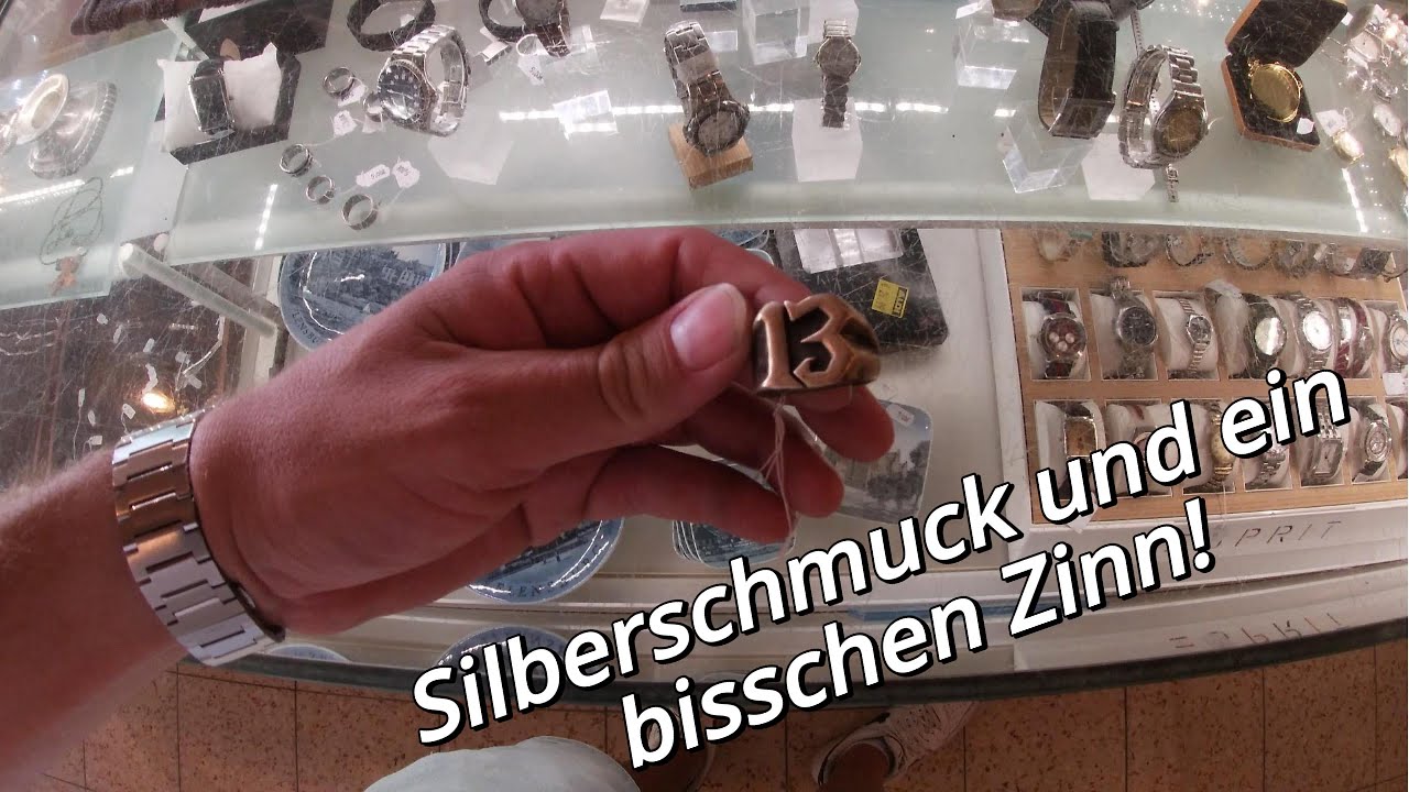 Zinn und Silberschmuck auf dem Trödelmarkt! Ich finde einen guten Biker Ring!