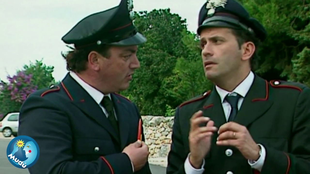 Mudù - Carabinieri - La limousine bianca