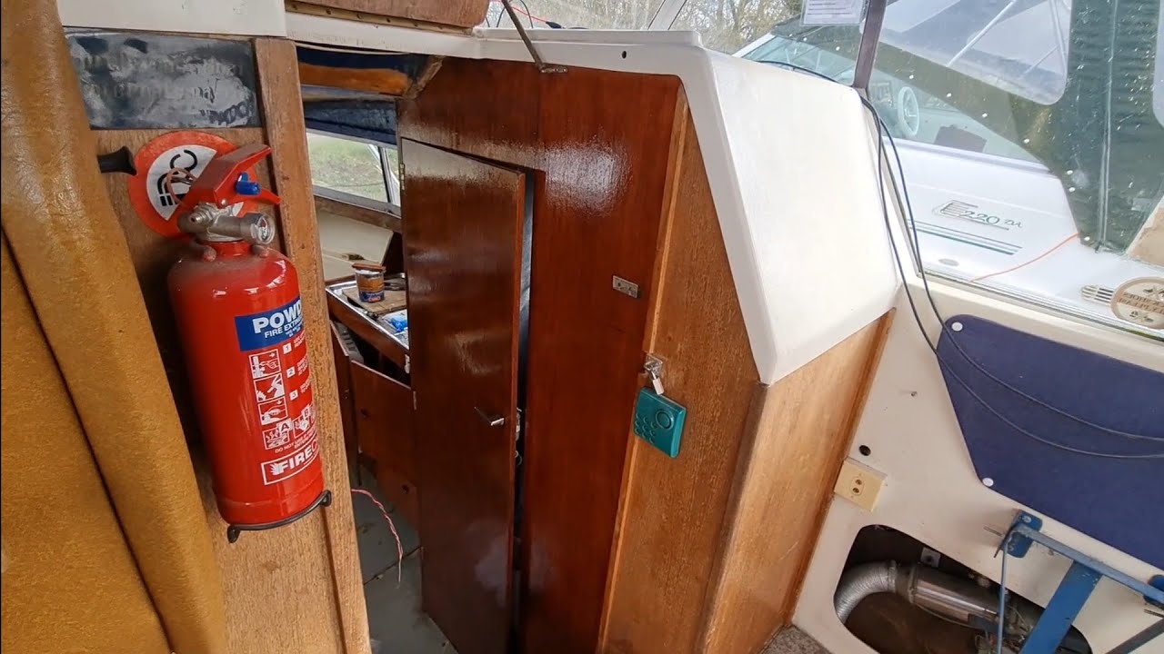Birchwood 22 River Cruiser Boat Project 11 - Interior