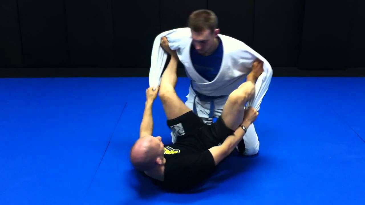 Triangle Choke From Spider Guard + Spider Guard Drill from OpenMat BJJ