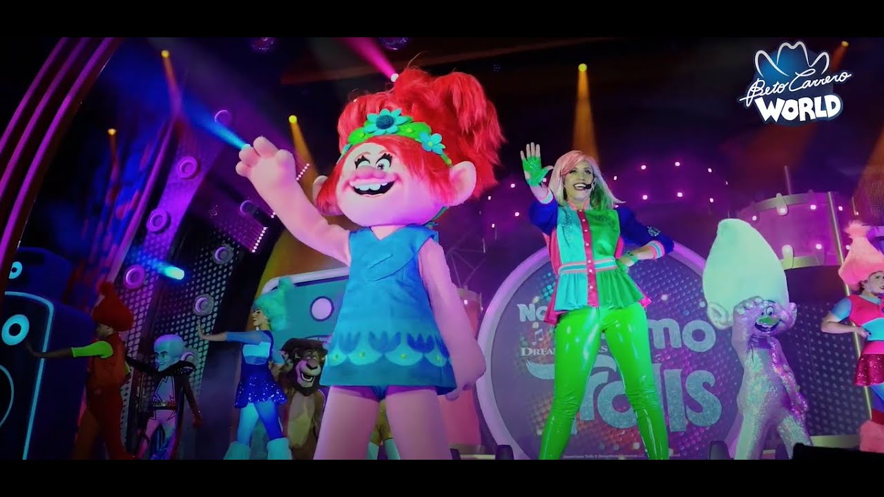 No Ritmo de Trolls no Beto Carrero World!
