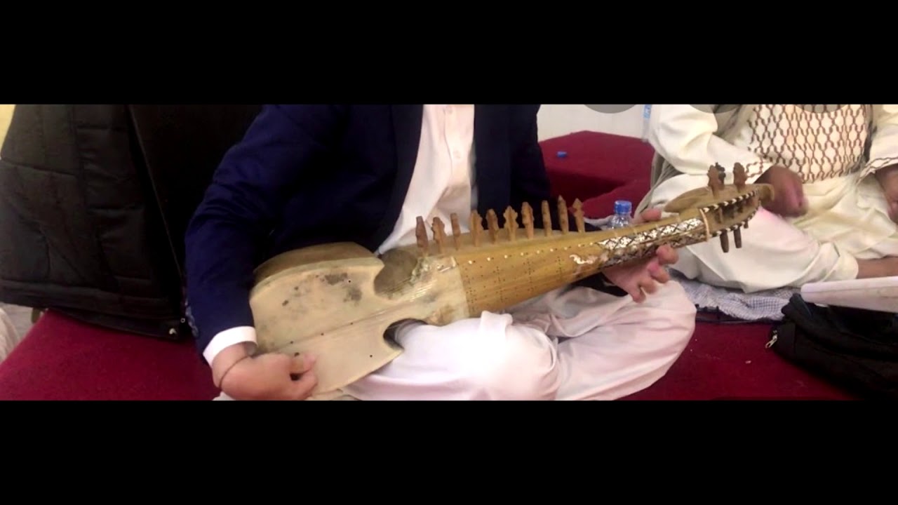 مننو و ایوب لوگری و حاجی...ناشر دل روئین/ولید لوگری