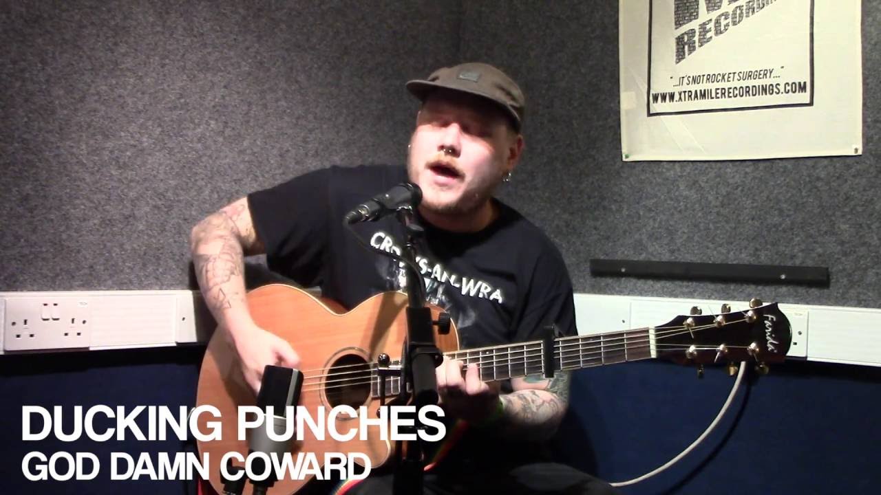 Xtra Mile Presents: - Ducking Punches (Live from XMROB1)