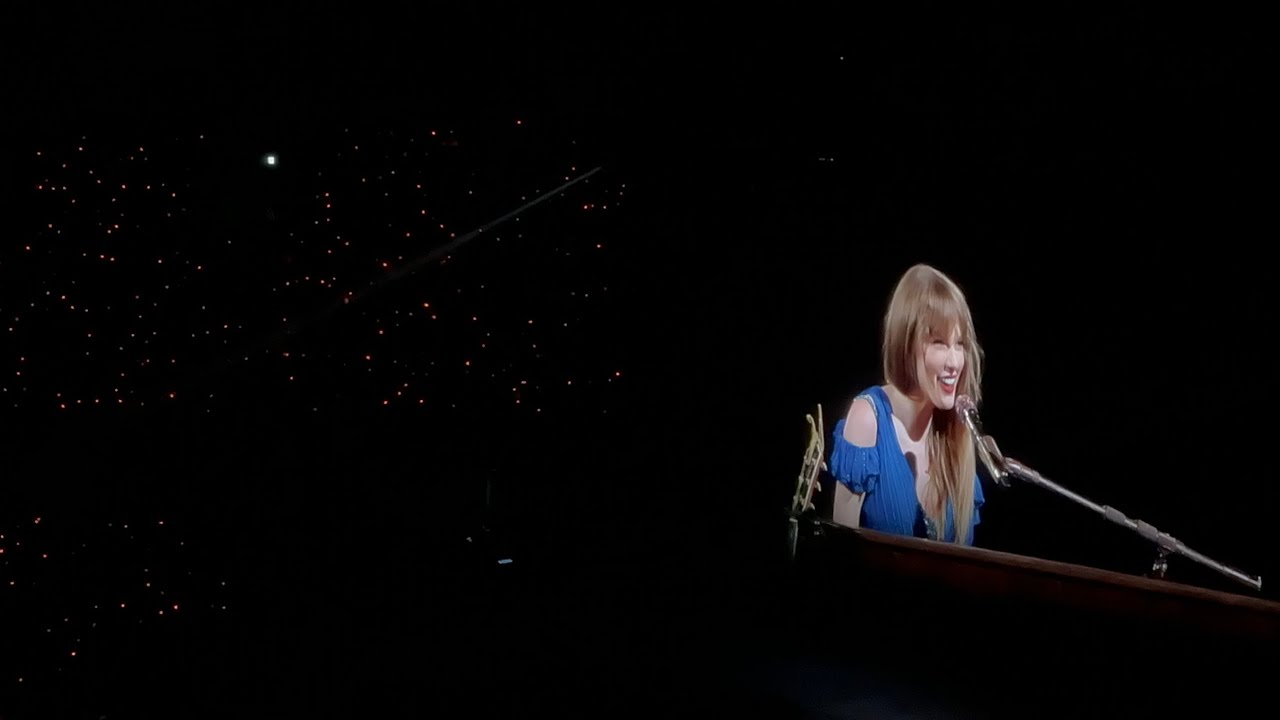Taylor Swift The Eras Tour Surprise song-holy ground ~Tokyo night 1🤍 #tstheerastour