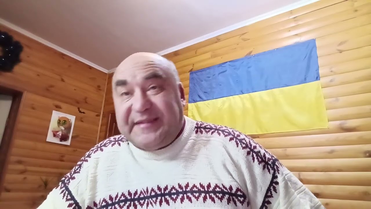 В Кремле царь, говорят,НЕ НАСТОЯЩИЙ!!! Рейтинг себе дорисовует!!!!
